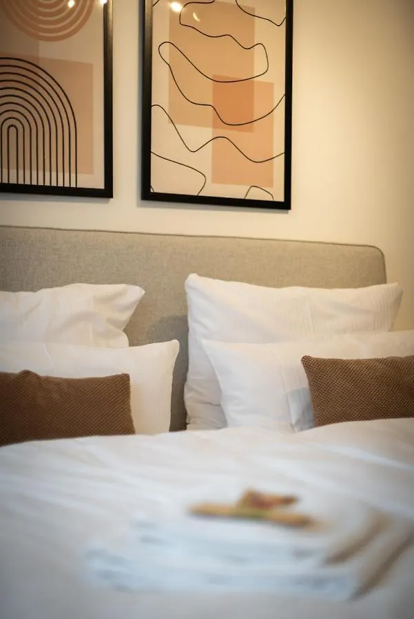 Liberty Home Platinum - Apartments Ганновер